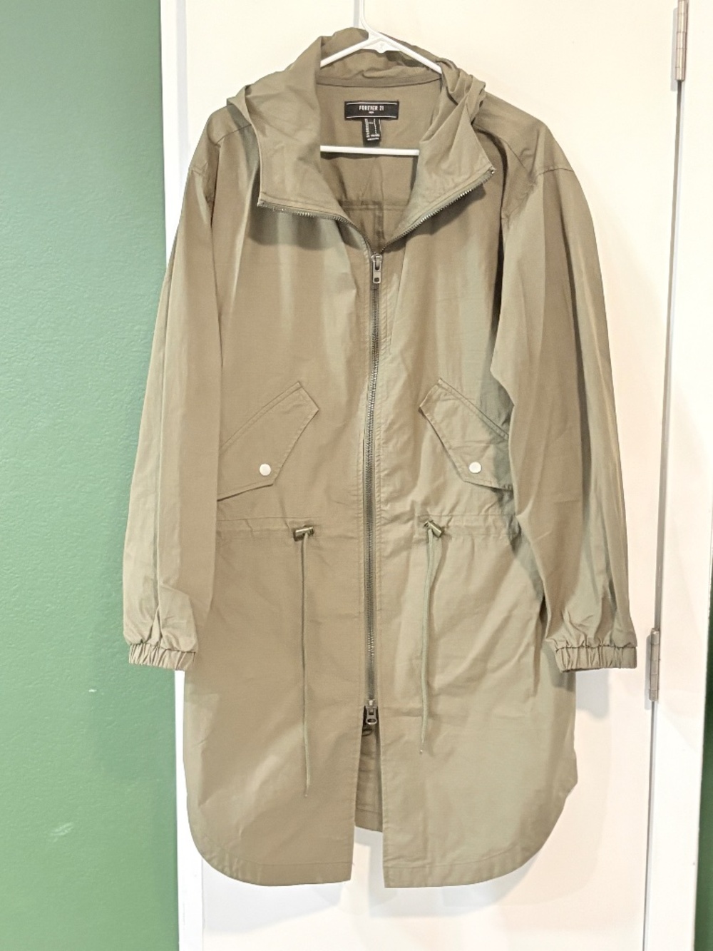 Forever 21 Men Olive Green Hooded Longline Fishtail Parka Jacket Small